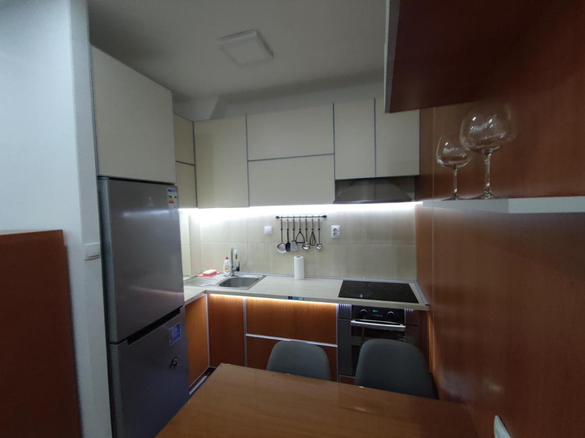 Nis Apartment Buitenkant foto